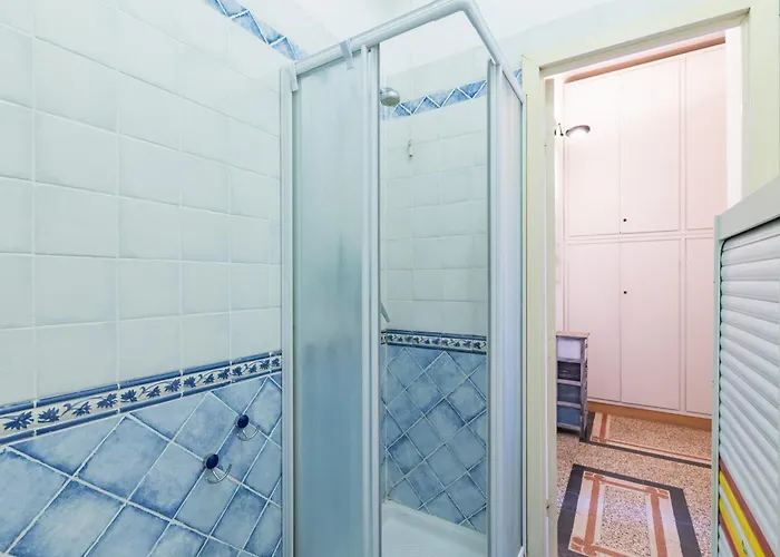 Hostdomus - Dante * Alassio